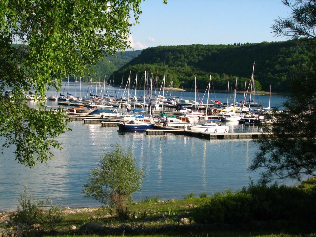 Vvf Jura Lac De Vouglans Maisod Esterno foto