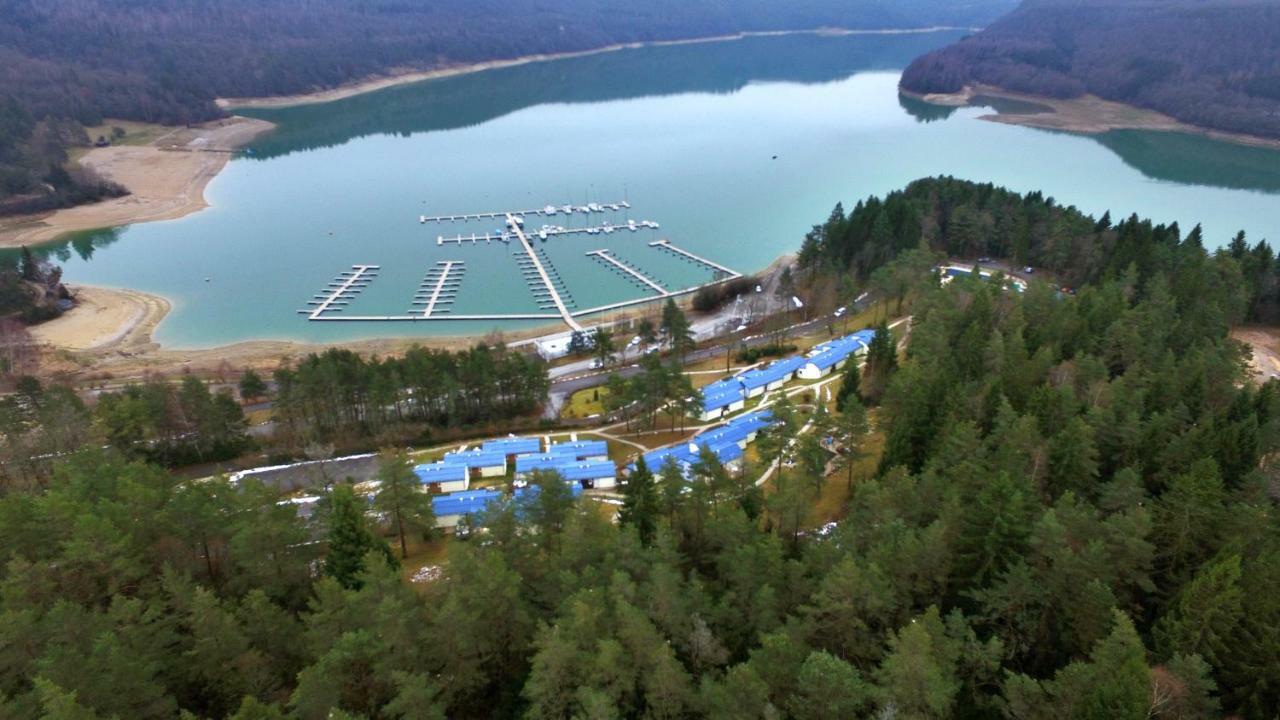 Vvf Jura Lac De Vouglans Maisod Esterno foto